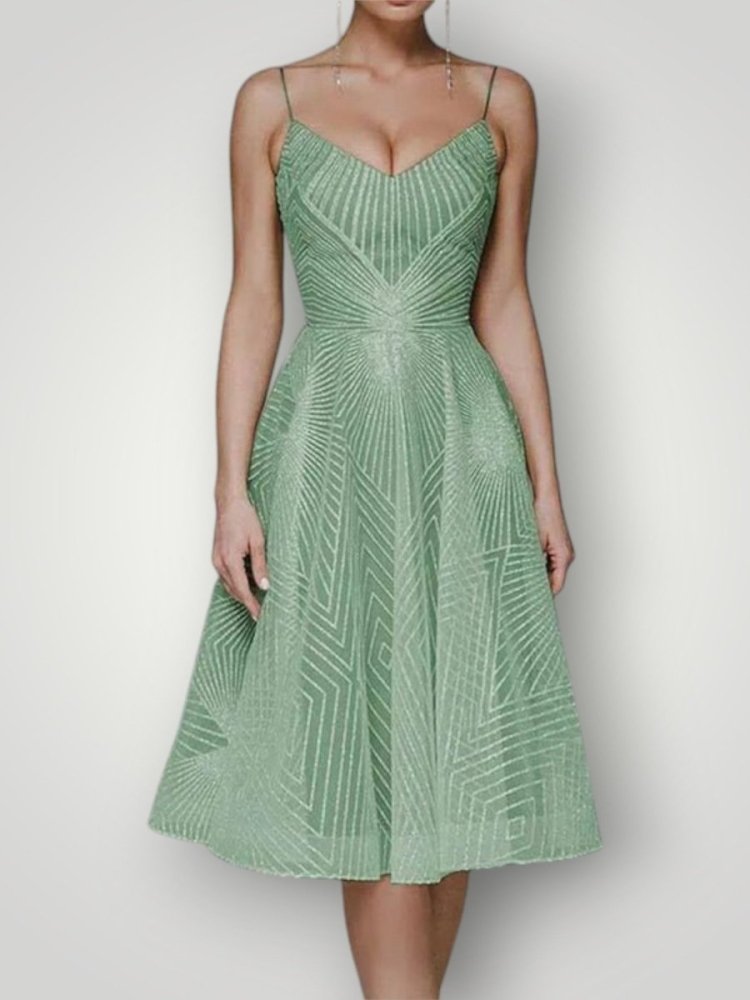 LARA | ÅPEN RYGG ELEGANT KJOLE - ByRiot
